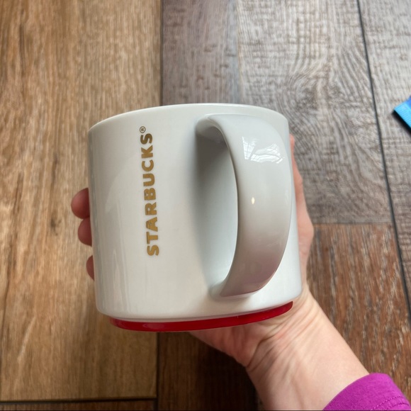 Starbucks 2012 Red White Gold 16 Ounce Mug - Picture 3 of 8